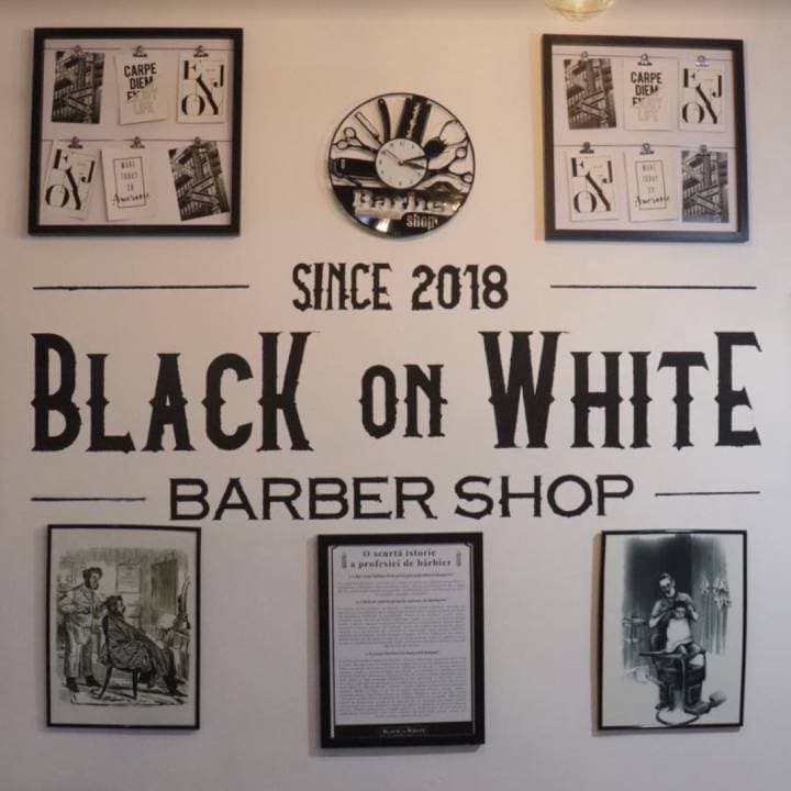 Detalii tuns și styling la barbershop-ul BlackOnWhite